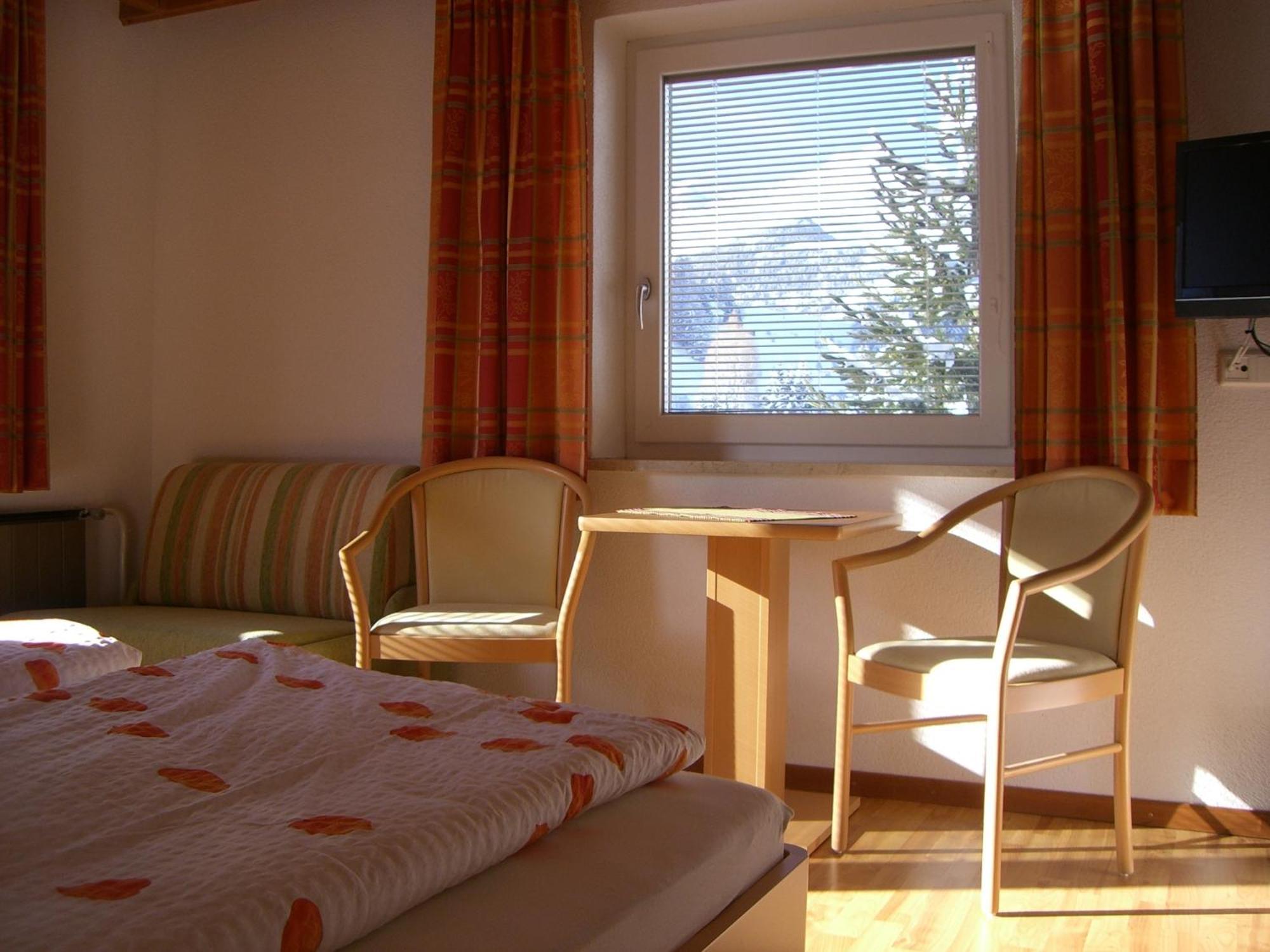Haus Arnika Hotel Nauders Exterior photo